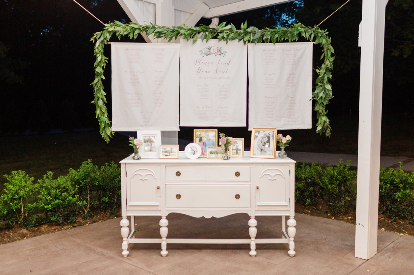 fabric seating chart with custom illustrations 