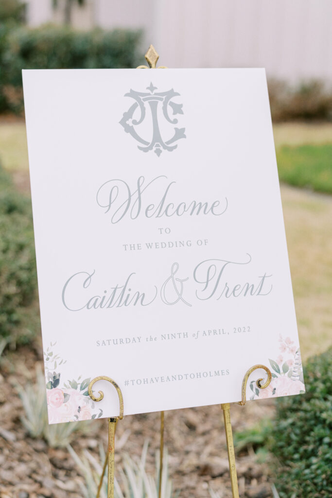 welcome wedding sign with monogram