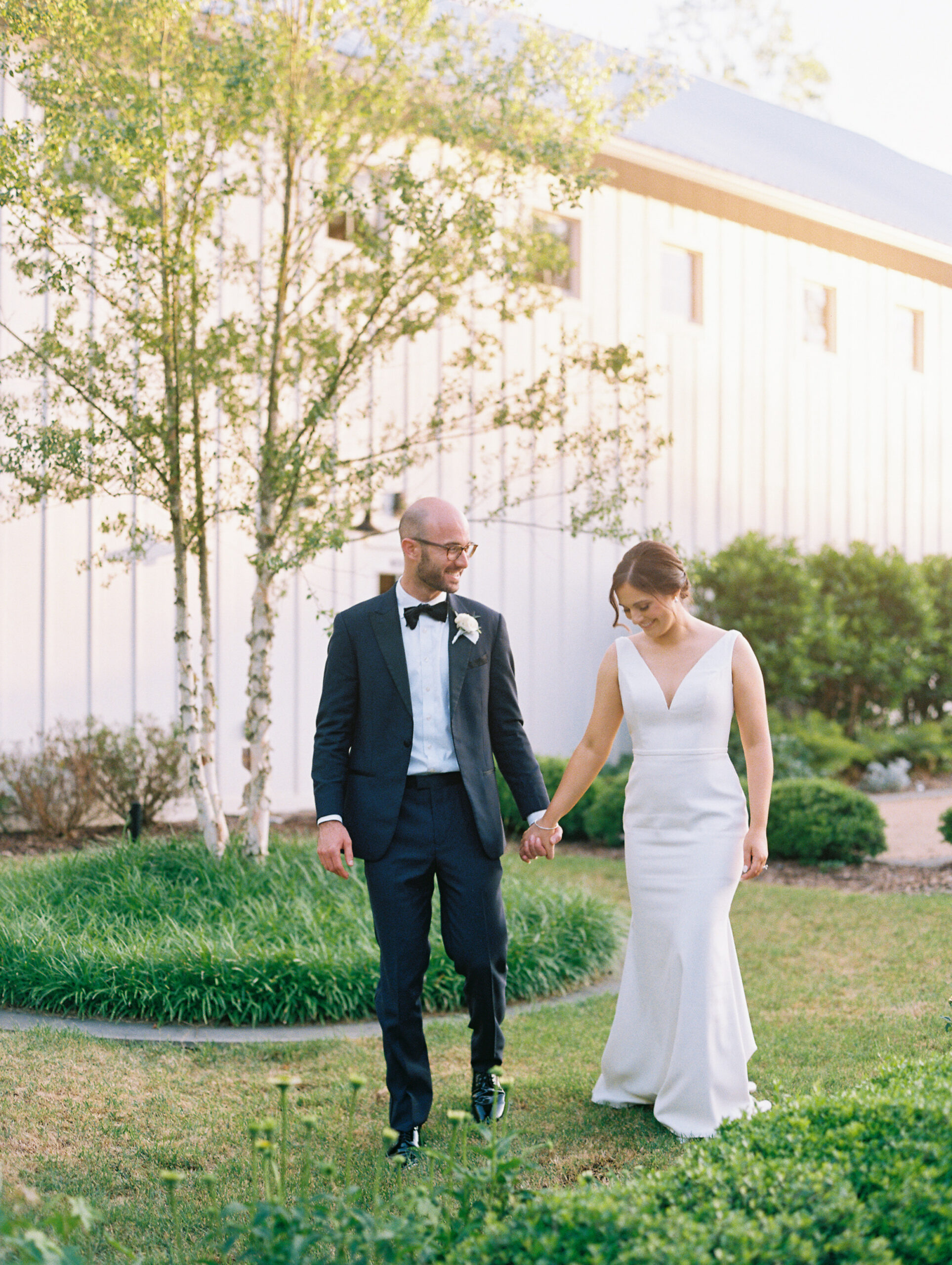 barn of chapel hill bride and groom