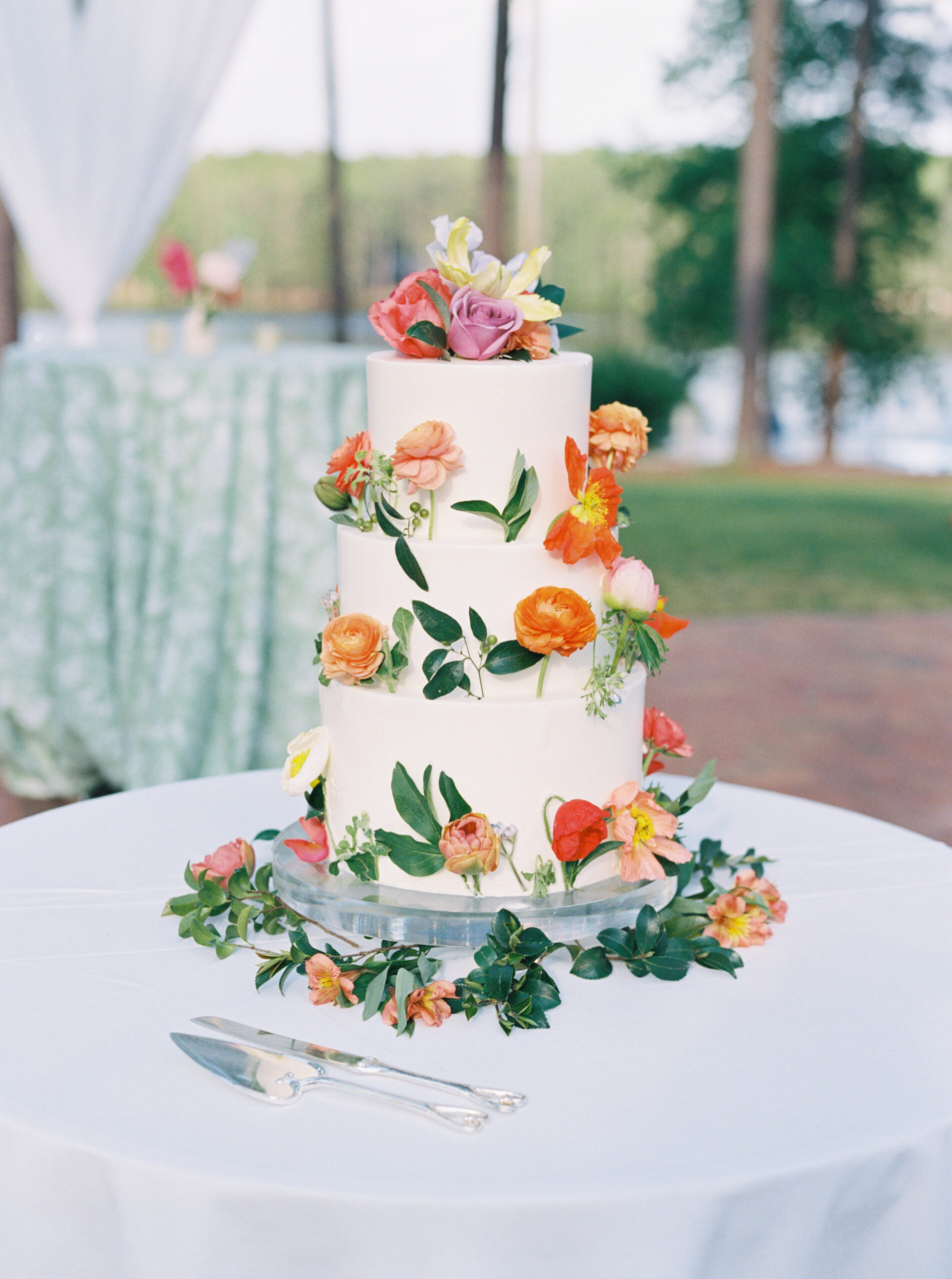 spring wedding cake